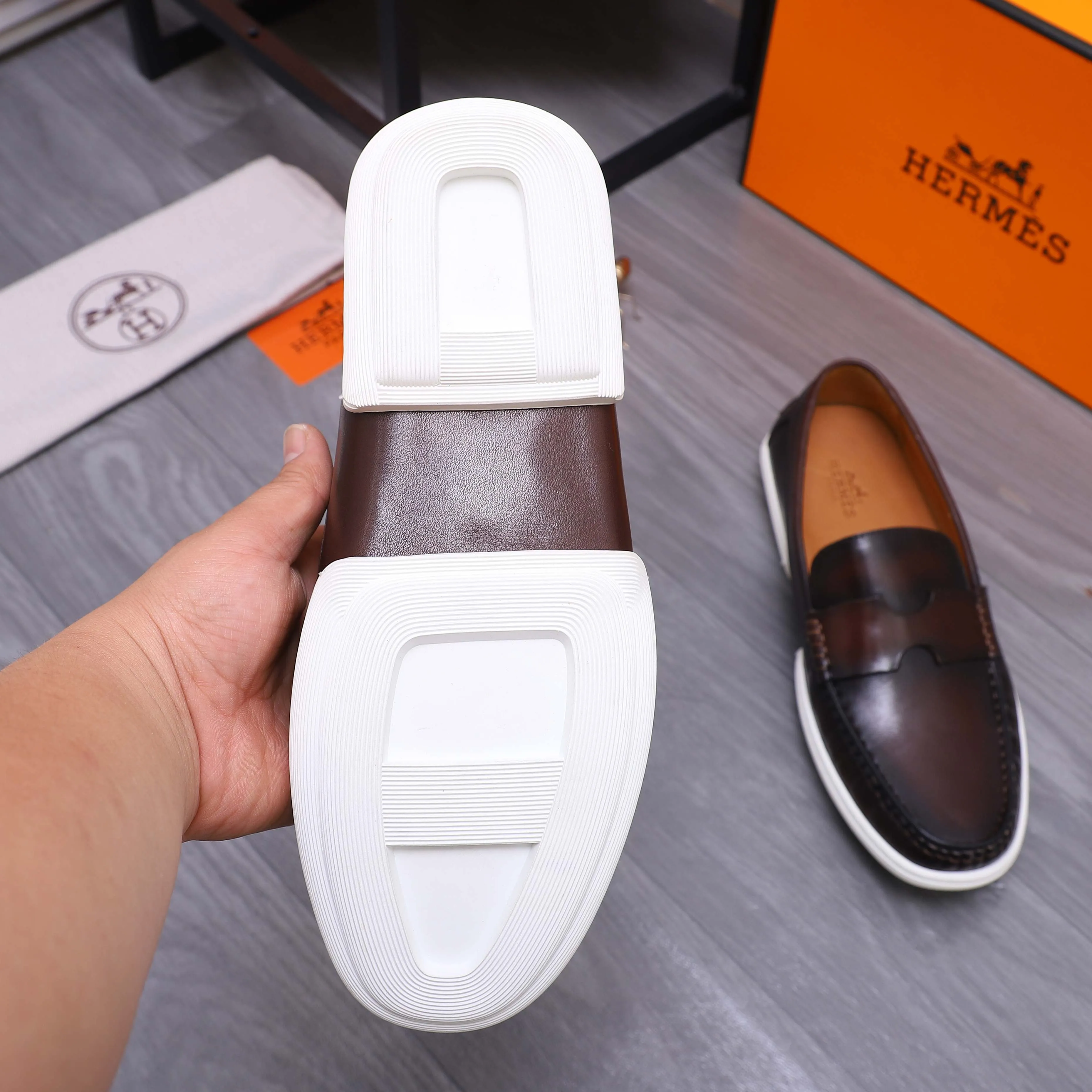 Men's shoes 💰500 Product trademark: HERMES "Hermes" casual slip-on leather shoes Regular size: 38-46 (45.46 custom-made, non-refundable) Product materials: Selected color-brushed cowhide upper, cowhide lining, original outsole
